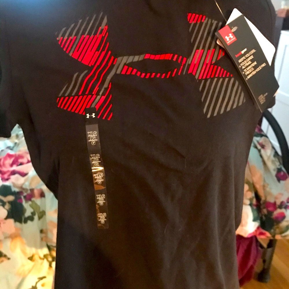 Lot of Boys T-shirt New w Tag size L